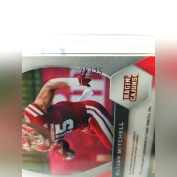 2021 Panini Prizm Draft Picks Elijah Mitchell RC Auto Green Pulsar/25 PSA 9 MINT - Picture 3 of 3